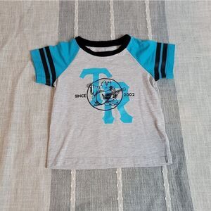 TRUE RELIGION Varsity Raglan Tee